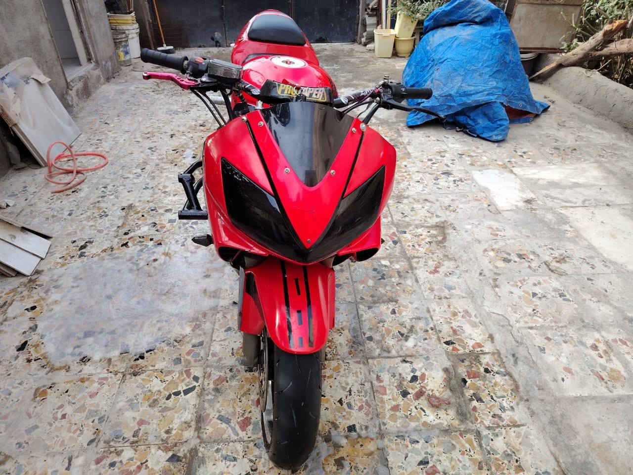 السلام عليكم دراجه هونداي افوراي 600 (للبيع للبيع)
كفاله كفاله( كير + محرك ) كهربائيات مضبوطه
الدراجه مرتبه كلش 
  
الدراجه بدون رقم فقط اوراق )
السعر ٢٤ وبيهة مجال
***********
بكان البصرة قديمه  رقم تليفون بي واستاب البصرة, العراق
