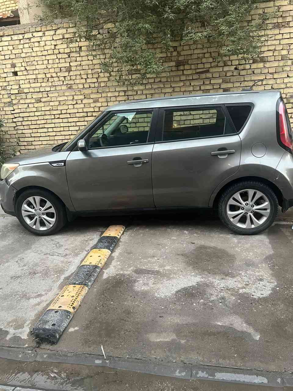 كيا صول موديل 2016 وارد
محرك 2000
السعر 90$ وبيها مجال 
البصره حي الزهور 
***********
