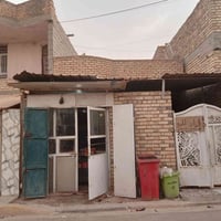 يالله  دار للبيع المساحة ١٠٠ متر   يحتوي على استقبال ٥ في ٣ و ومحل ومط...