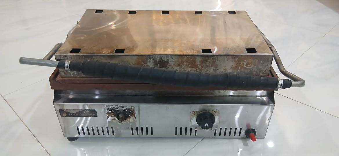 سلام عليكم قلاية بتيتة و كابسة صاج للبيع الكان كربلاء السعر ثنينهن ب 150 الكابسة وحدها ب 100 و القلاية وحدهة ب50 للتواصل ***********
