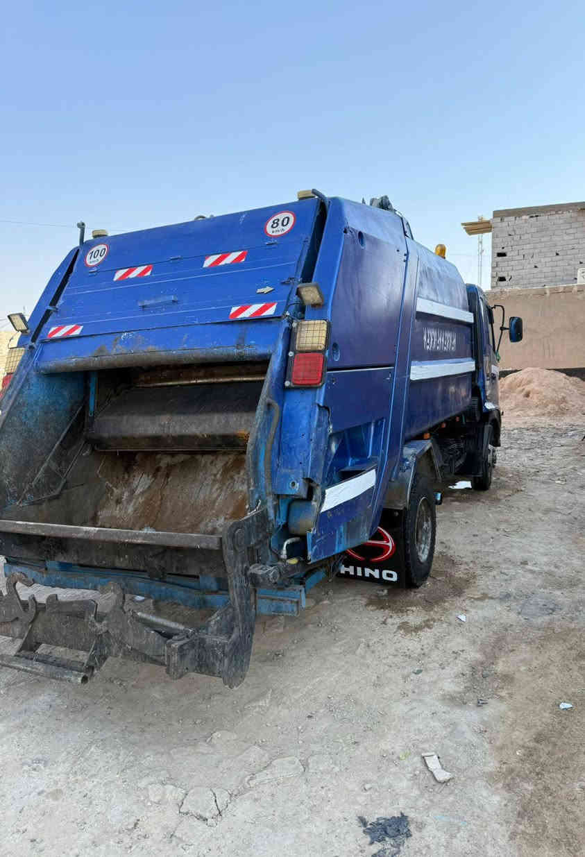 سلام عليكم كابسه شيطان للبيع م  2013
مكينه كمنز 102جديده كبسه 8 ونص 
رقم انكليزي تحويل ثاني يوم هزة جديده 
سياره نضيفه وخير من الله جاهزة وكبل للشارع السعر185 وبيها مجال مكاني بغداد الشعب نهاية حي اور 
الاستفسار اتصل ***********
