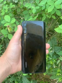 هواوي y9s • رام ٦ • ذاكرة ١٢٨