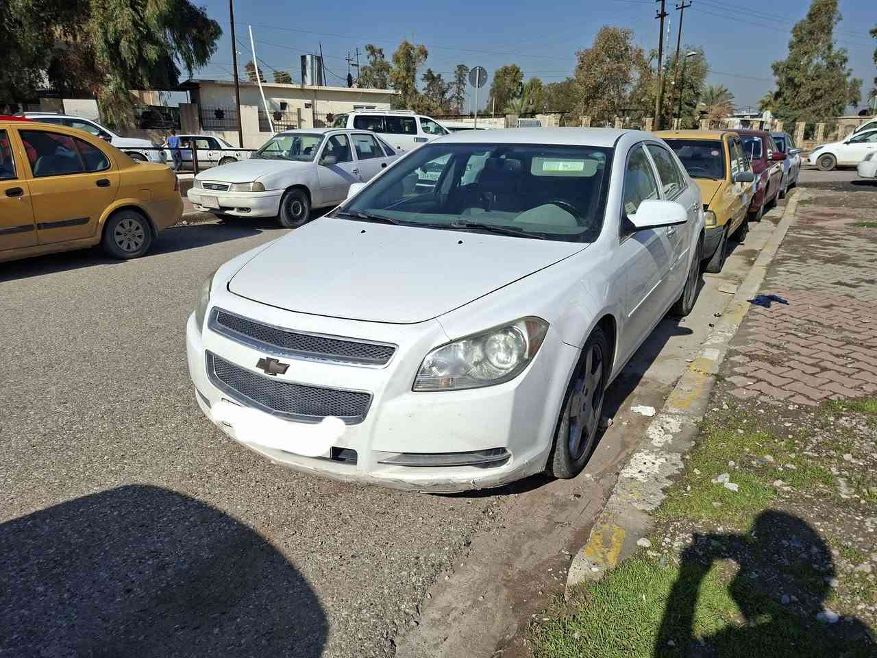 سلام علیكم
MALIBO للبیع
مودیل 2012
LT 
ماشیە 185000 قابل للزیادة
محرك مامفتوح 
كلین مابي صبغ 
بیه شویة طخات بالجهة الیسری موضح بالصور یتعدل بارد 
الحدادیة امامي 60%
تایرات جدید 
شرط تحویل 
رقم سلیمانية + مکان السیارة كركوك
كهربائیات كلها شغالة 
كشن سائق كهرباء 
تدفئة شغال +  تبرید یحتاج غاز 
محرک 2400
السعر $85 وبي مجال بسیط 
للٲستفسار خابر عالرقم
***********
