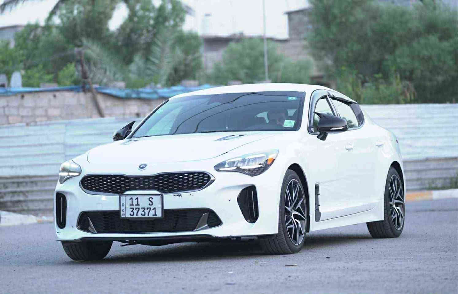 السلام عليكم
كيا ستنكر 22 

GTlien

السياره داخله كلين 

بس طلع بيه كلير من امريكا الباب 

السياره نضيفه حيل ماناقصه اي شي 

بسمنه التحويل ثاني يوم 

172 وبيه مجال شي بسيط 

***********

***********
