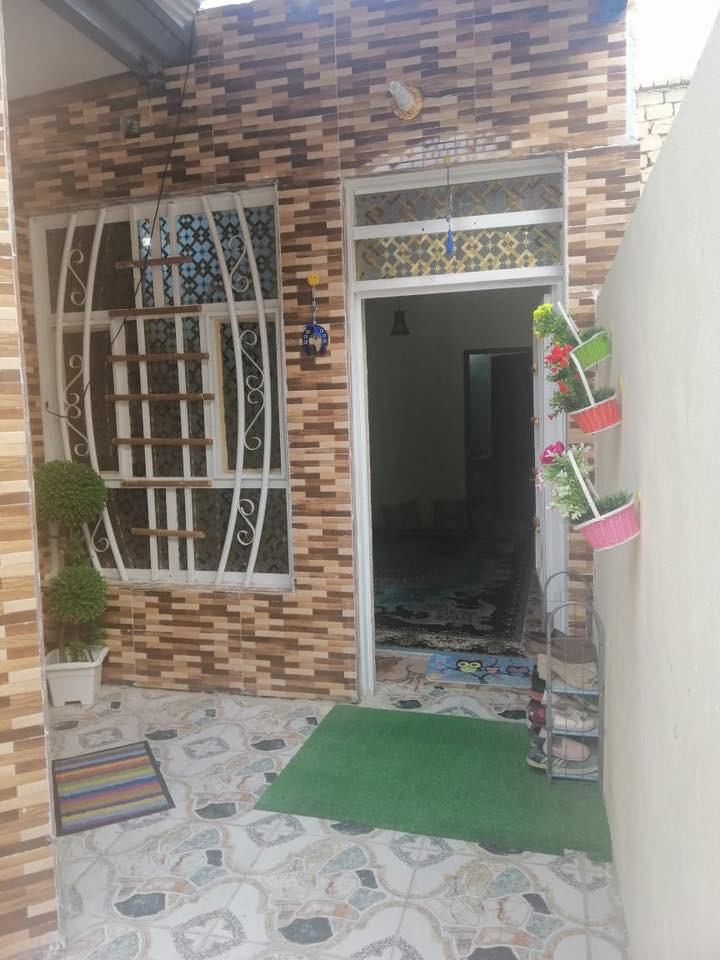 بيت للبيع طابو صرف
مساحته68م حي المتقاعدين 
غرفة وصالة ومطبخ ومدخل وطارمة صغيرة
البيت نظيف مايحتاج ترميم 
للاستفسار الأتصال على الارقام 
***********
***********
