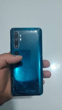 شاومي mi10pro جهاز ٦٠فربم قوي بل الالعاب ذاكره ٢٥٦بس ضهره مكسور والشاش...