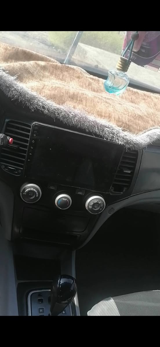 السلام عليكم
اوبتيما 2007 رقم بغداد دولي سنوية لل 26 محرك 6 V بيها مكانات معجون ومصبوغه عام  بيع او مراوس حسب القناعة ***********
