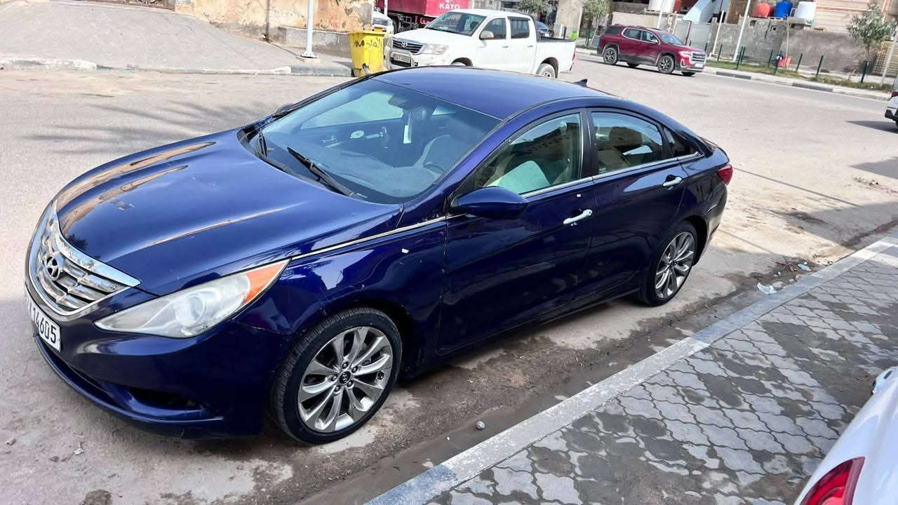 سلام عليكم خوان سياره سوناته 14بانزين مكينه دوش جاهزه من طول الطول بس شوي مكينه بيه صوت اول ماتشتغل سعر 35قفل ***********
