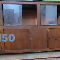 بوفيتين • زاوية • أسعار مكتوبة