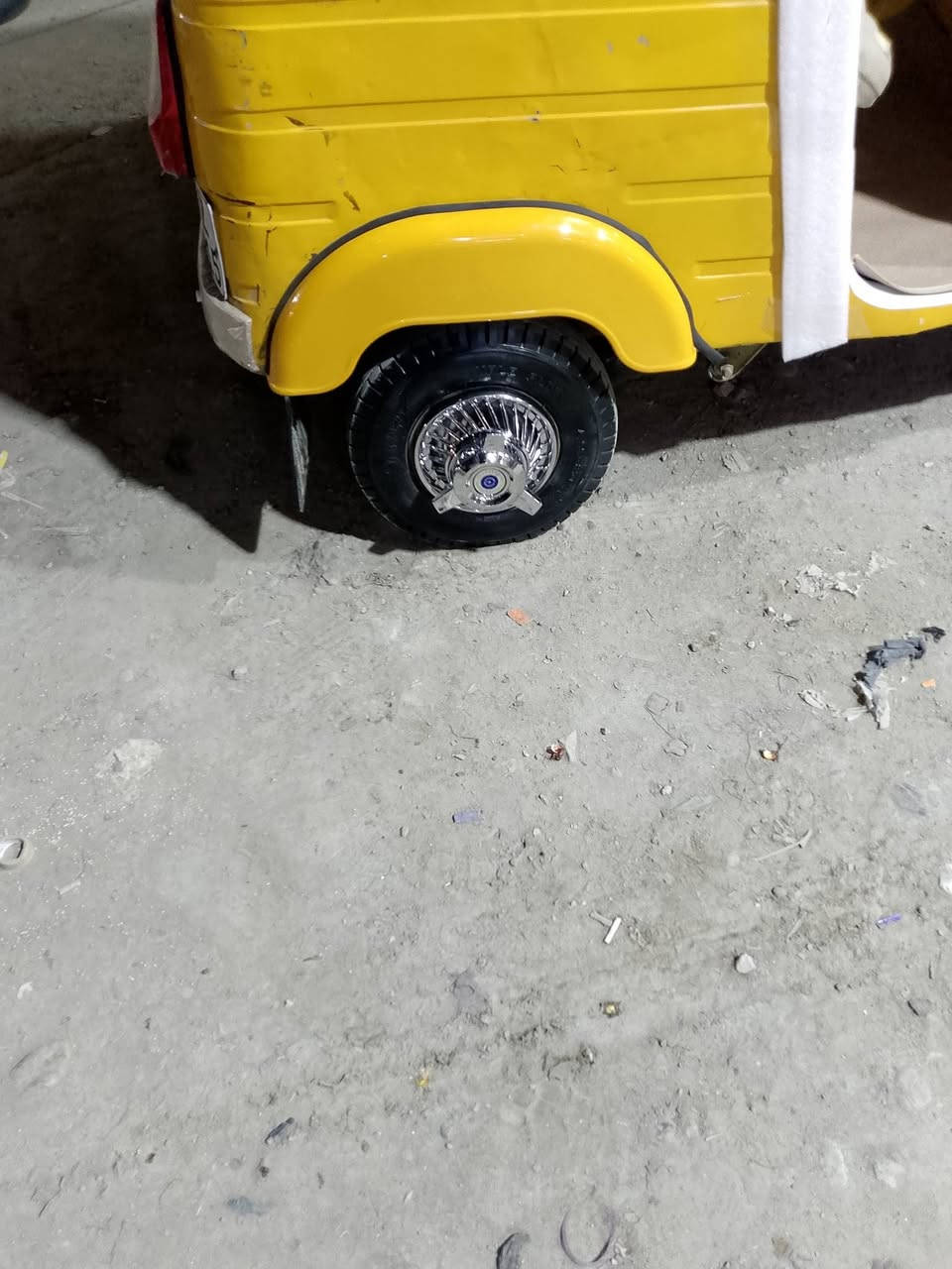 االسلام عليكم تكتك 18رقم وسنويه تحويل ثاني يوم مكينه 20تراي زيرو مكاني بغداد السعر 5250بيه مجال الهاتف ***********
