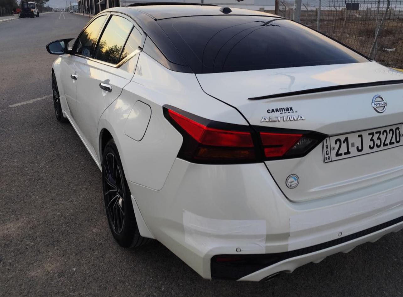 ئۆتۆمبێل : نیسان التیما 2020

فول مواصفات 
لایت لید و زینۆن سڵایت

ســــعر $ یەک کۆمێنـت بکە راســـتەوخۆ بــۆ دێـــت🟢

جام ئۆتۆ کوشن گەرم سوکان گەرم
جلدیژێر دۆسیە بەسمە شغال 
کامل سێرڤزی بۆ کراوە
سەنەوی و ژنیگەی نوێیە
سەیارەیەکی تا بڵی جوان و ماڵی دۆستە
مەکینە و گێڕی بە شەرت نەکراوەتەوە
بەردی گزۆزو ڕاداری بیلادییە
جاملخ و بۆنیتی بۆیاخی هەیە
سەنەوی تازەیە بە ناوی خۆمەوەیە تا ٢٠٢٧ 

ژمارەی خاوەن سەیارە:👇
***********
***********
