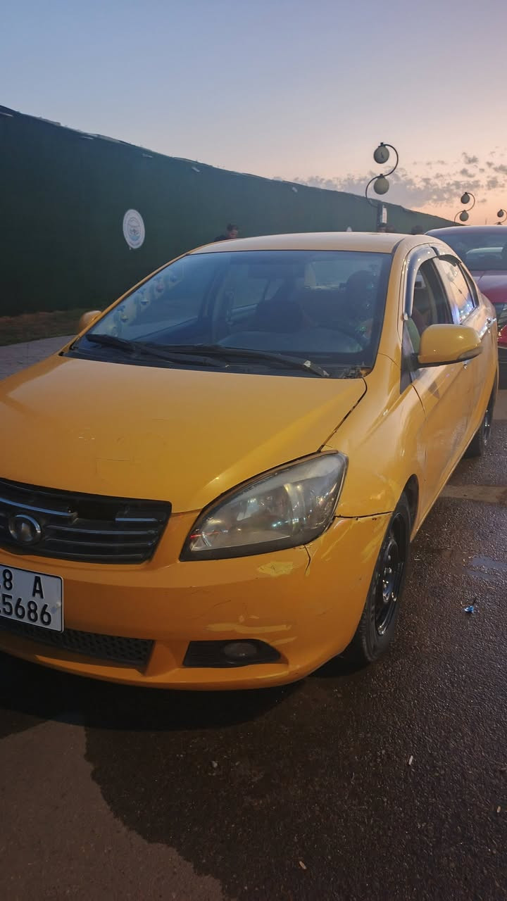 السلام عليكم سياره فولكس للبيع سياره مشروع وطني رقم بابل انكليزي بأسمي السياره كلشي مابيه غير تنقيص قليل بسبب الدوانز وحداديه كله جديده وتدفه تشتغل بس تبريد اكو ليك بل بوري يرادله لحيم وغاز فقط سياره كير عادي مكاني بغداد الشعله وخير من الله رايده ب٣٨ لشراي يتصل ***********بي واتس هم
