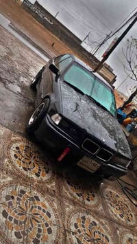 E36 ٣٢٠ • ١٩٩٣ • جير عادي