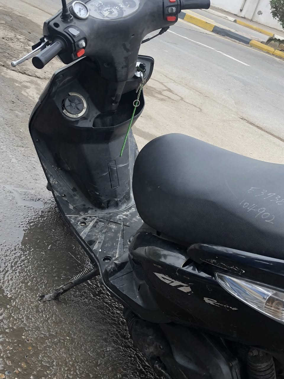 ثعلب البيع مستعجل على بيعته 350دراجه خير من الله ***********
