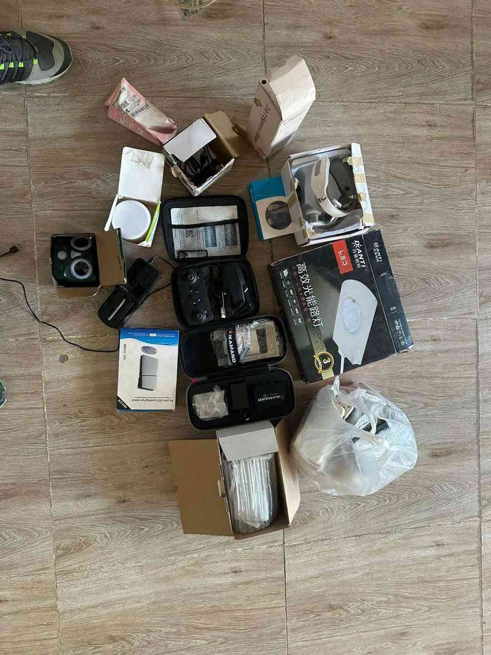 السلام عليكم شباب عدنه دوله غراض مال امزون للبيع شلع بي درون بي بلجكتور طاقه شمسي بي بلاور واي فاي طارد حيوانات  وكاميره مال بيوت فول ايجدي و كاميره صوره هم بي مساج ركبه و جهاز قهوه و الي يريده يتفضل خاص بيع شلع مكان كركوك


**إذا كنت صاحب هذا الإعلان وتريد حذفه لأي سبب، رجاءا أرسل رسالة إلى الدعم الفني**