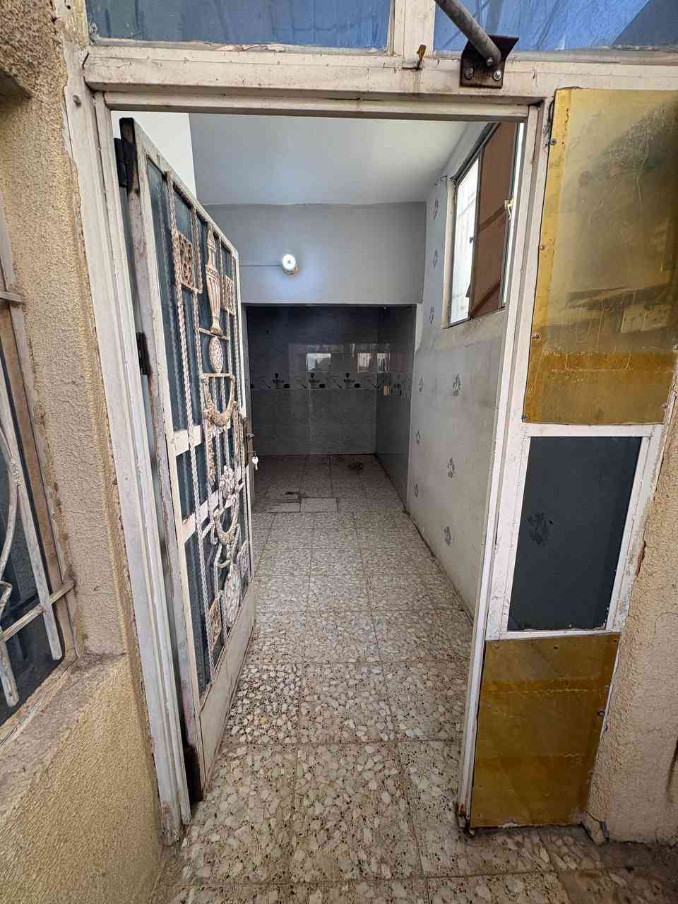 سلام عليكم منزل للأيجار 

منطقة البستان متكامل لايوجد نقص(ماء-سخان-كهرباء)

بناء حديث للتواصل رقم هاتف:***********
