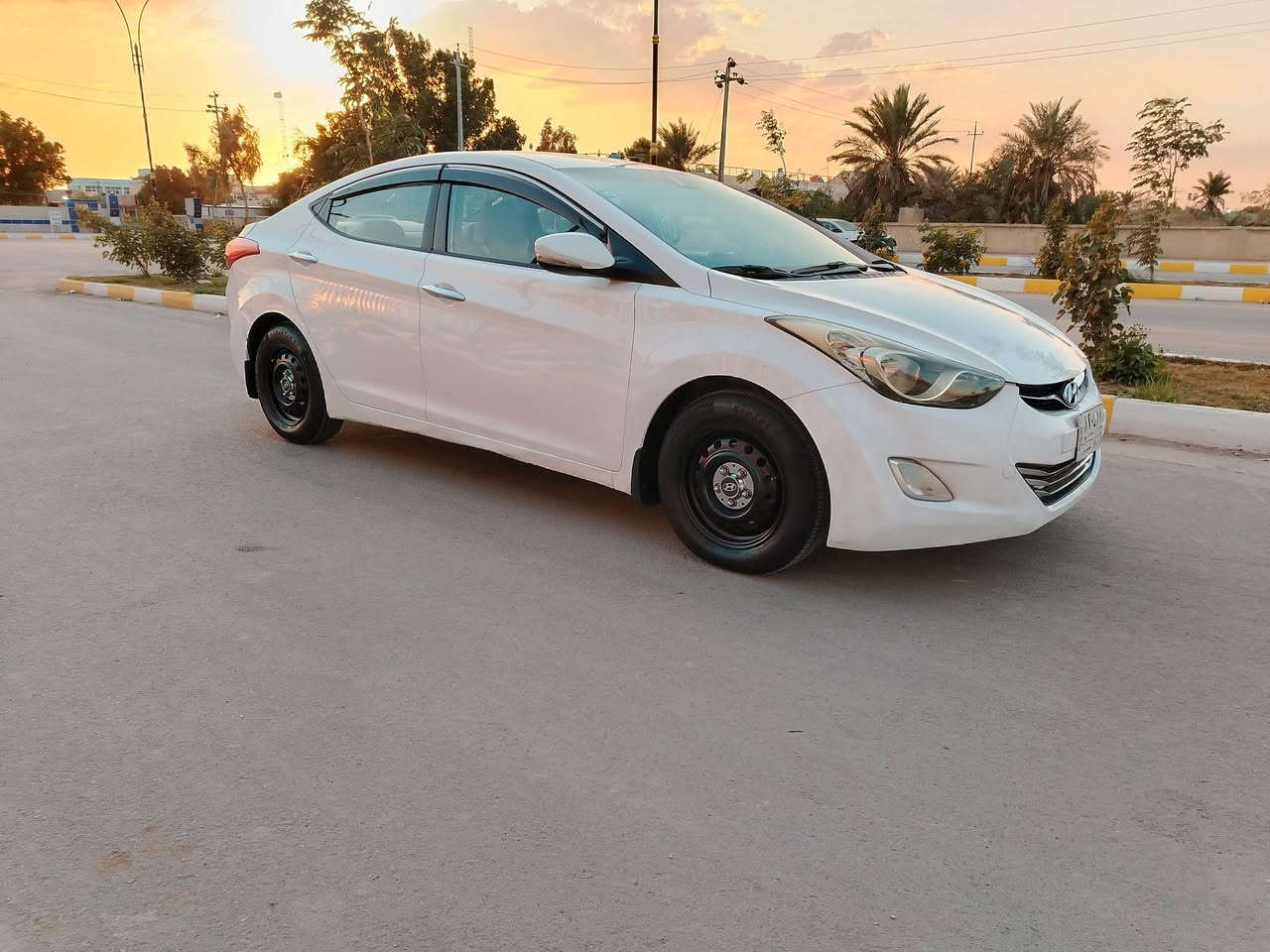 السلام عليكم... النترا موديل 13 خليجي مكينه وكير اوتو 1600 دوش مكفولات تخم تاير وسبير جدد  حداديه جديده تحكم ستيرن اشاير بلمري نظام اقتصادي ايكو بلاجكتور زنون رقم ذي مشروع وطني سنويه لنهايه 28 بيها تبديل باب وجاملغ وصبغ بنيد بدون فتح او ضربه أشر تقشير مابيها ضربه دواخل حلوه كلش سياره كلش حلوه مكان السياره ناصريه مركز سعر 105 بيها مجال بسيط جاهزه من كلشي 👈 شراي ***********
