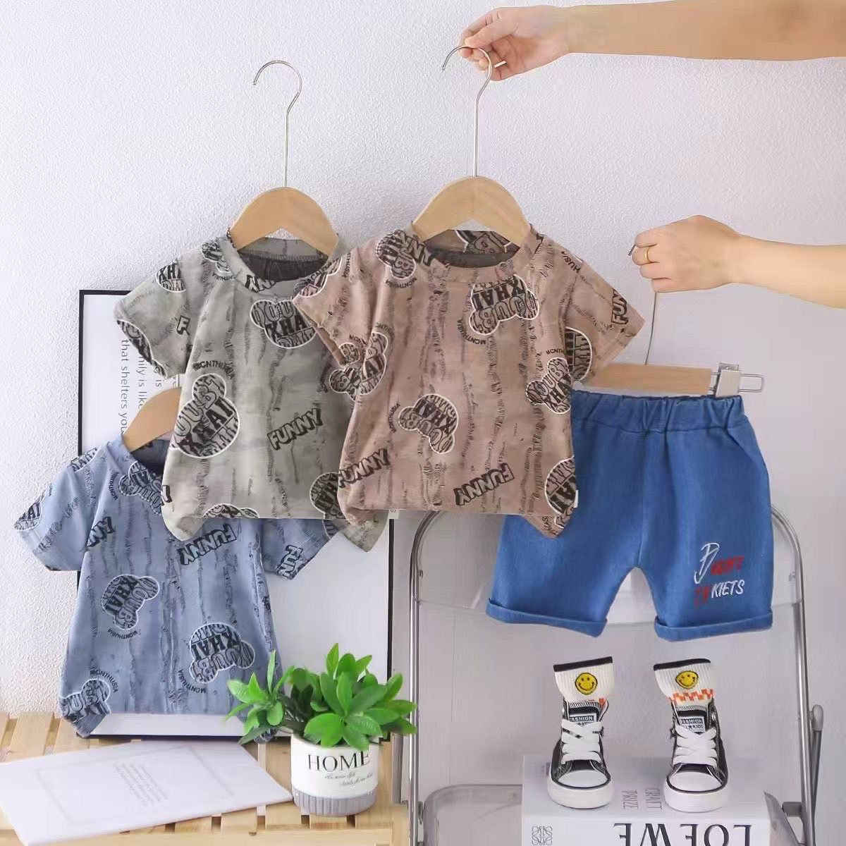 قاط اوربي مشكل مديلات 
قياس ١-٤ 
الخامه الاصلية 
السعر ٥٤ الف 
العنوان بغداد الشورجه 
 توصيل لكل محافظات العراق 
واتساب ***********
***********
قناة تلي https://t.me/plaza5x
