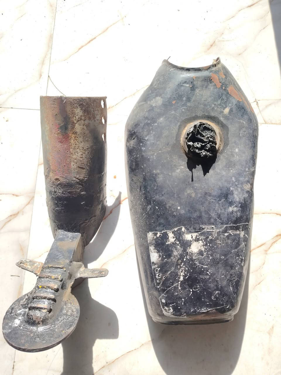 للبيع سعرهن 15 الف مكاني سومر متروكات
***********
