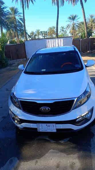 سلام عليكم 
سياره سبورتج موديل 2015 خليجي
مكفوله كفاله عامه من صبغ وتبديل محرك وكير مكفولات عله وظع شركه
بيه بارد شبر أو اقل شبر بل جاملع امامي ال ايسر
 ماشيه 126الف وقابله للزياده
فول موصفات ماعده البنرامه كامر خلفيه بلمرايا تحكم مقود جهتين 
5 ويل كب 
سعر 167$ وبيها مجال
***********
