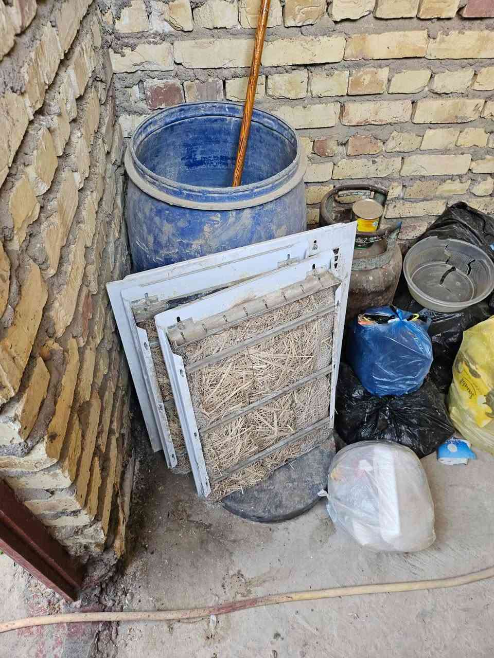 مبرده اخت الجديده 60 الف هيه ولميز تفصال ثقيل قفل 60 الف تاخذ عله الفحص وطيك ضمان اسبوع استعمال شي قليل سرعتين تشتغل مكان بغداد الغزاليه الهياكل الخاص مغلق 🔒 واتساب رجاأن لحد يعامل قفل 60 الف هيه اوميزه *********** واتساب

