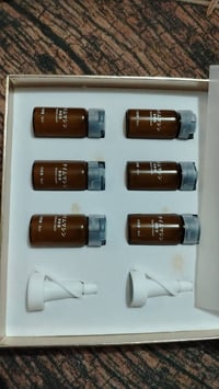 ابر • ابر تجميل • ابرة • ادوات تجميل • مستلزمات تجميل
