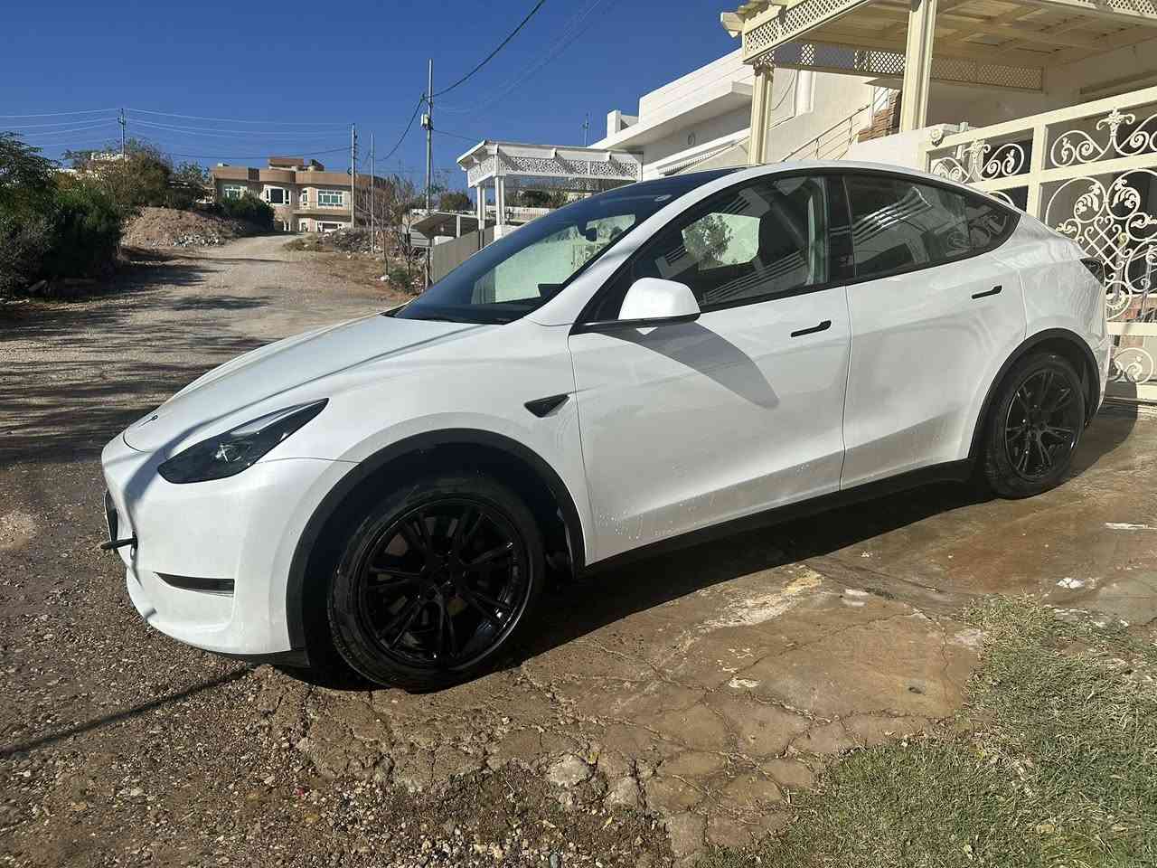 تسلا موديل واي 2023
دبل ماتور 
اون لاين  
حدث بصيط باب خلف السايق
صور حدث موجود 
رقم اربيل 
سعر 235
***********
———————
تێسلا مۆدیل وای 
دەبڵ ماتور 
ئۆن. لاین 
حدیسەكەی بەسیتە تەنها دەرگای دوای سایەق گۆڕاوە 
ڕەقەم. هەولێرە 
سعر ٢٣٥
***********
