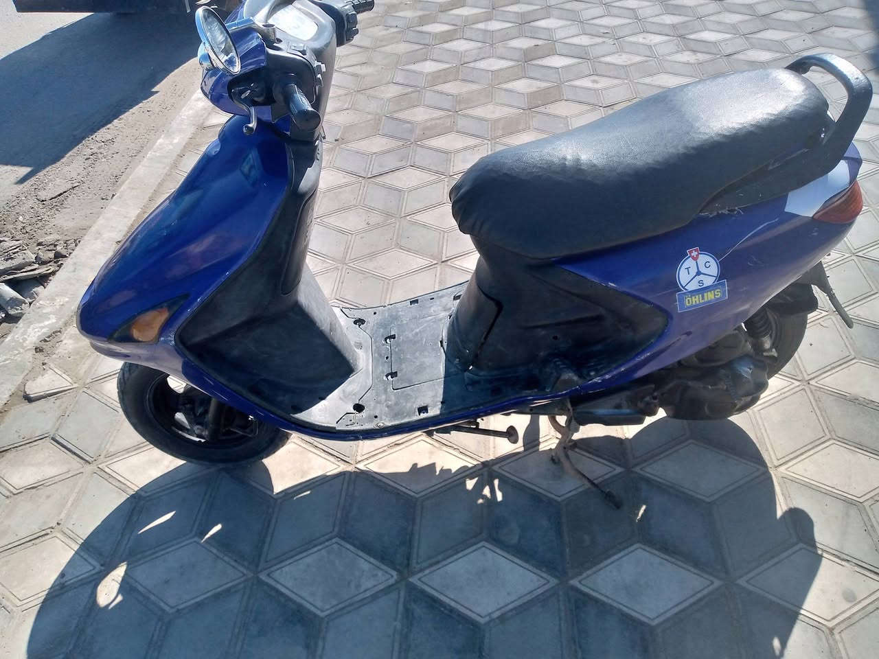 فراشه للبيع مفتوحه ب 350 وترهم مراوس بتايكر المكان الشوملي ***********
