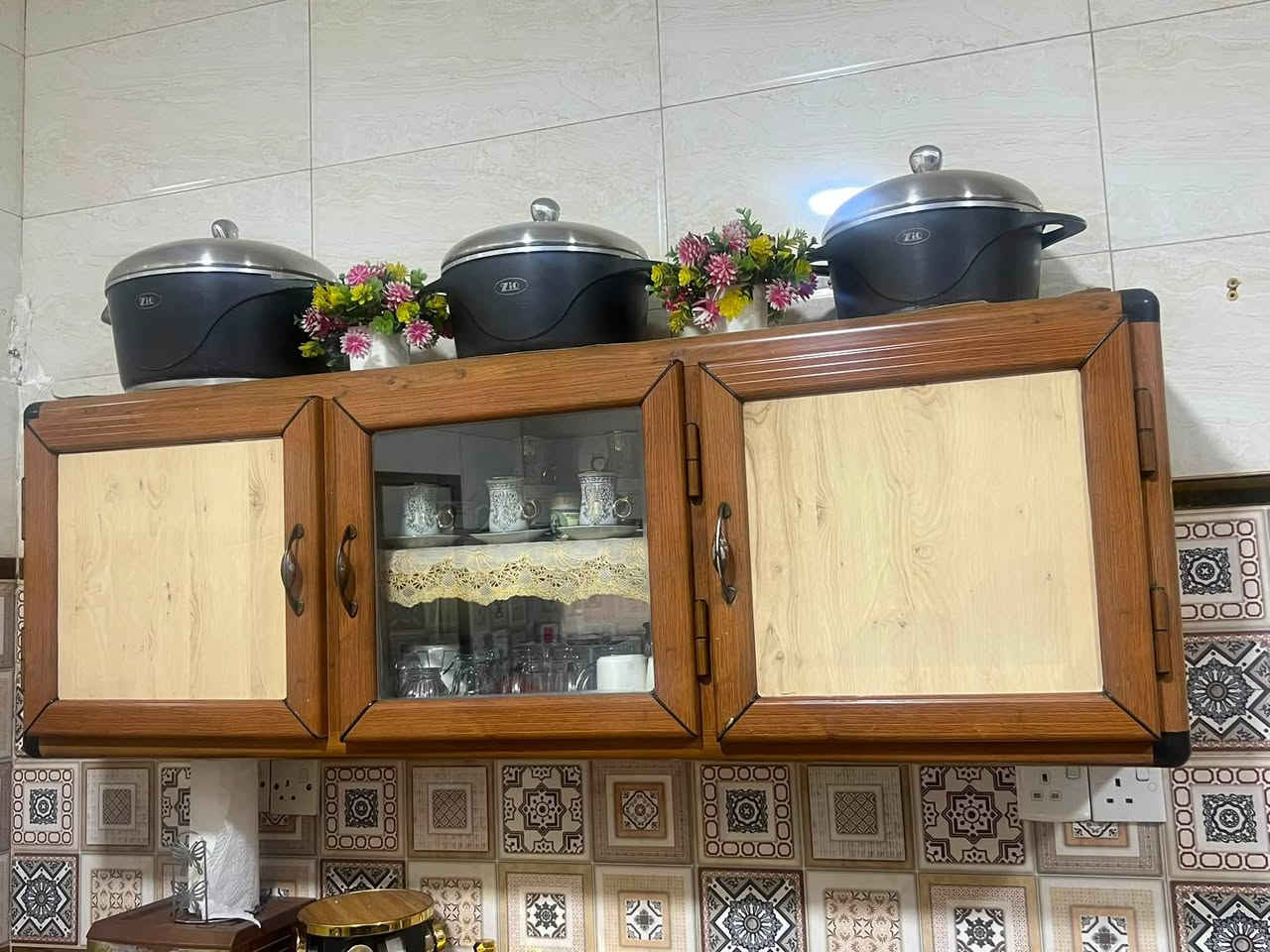 كاونتر نضيف الأمنيوم  الكاونتر متر ونص والسنك متر وربع مستعجل عل بيعته السعر 125 وبي مجال


**إذا كنت صاحب هذا الإعلان وتريد حذفه لأي سبب، رجاءا أرسل رسالة إلى الدعم الفني**