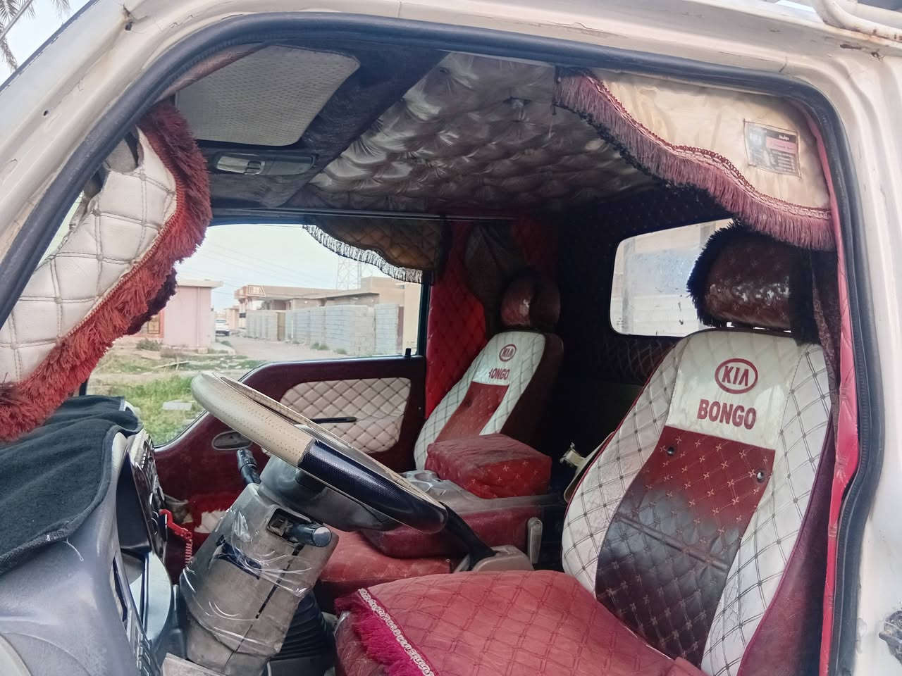 سلام عليكم البيع كيه ام عيون
موديل 2002 رقم ديالى مشروع وطني السعر ٦٥وبيه مجال 
مكان بغداد اليوسفيه رقم الهاتف ***********   ***********
