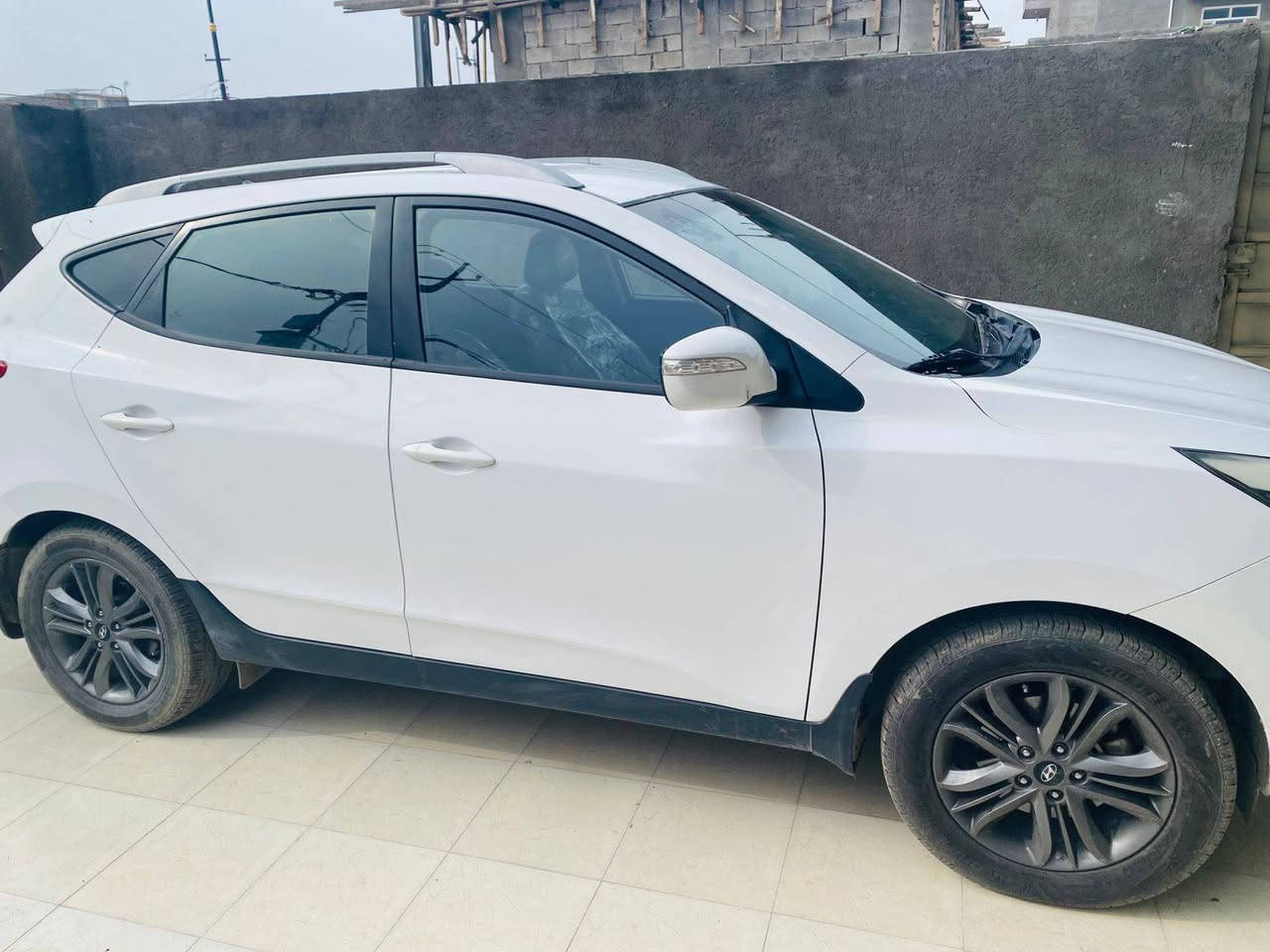 توسان خليجي 
موديل 2014 
ماشيه 117 الف
السونار  موجود
السعر 160 $

المكان واسط _ قضاء الزبيدية 

الاستفسار 

***********
