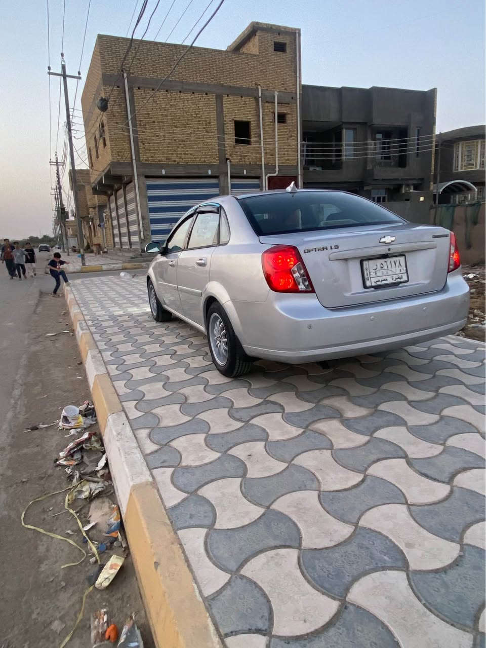 سلام عليكم شوفرليت اوبتره موديل 2009 خليجي سياره مكفوله ضربه وتبديل صبغ جماليه اثر جراد مكينه وكير شرط لا تبخير ولا تنقيص مكفولات حديده جديده تخم تاير جديد كهربائيات كله تشتغل شاشه تابه اصليه دواخل كلش نضيف سياره رقم بصره تحويل مباشر سنويه نافذه عنوان ناصريه مركز سعر 58 بيه مجال قليل مراوس ترهم *********** ناصرية, ذي قار
