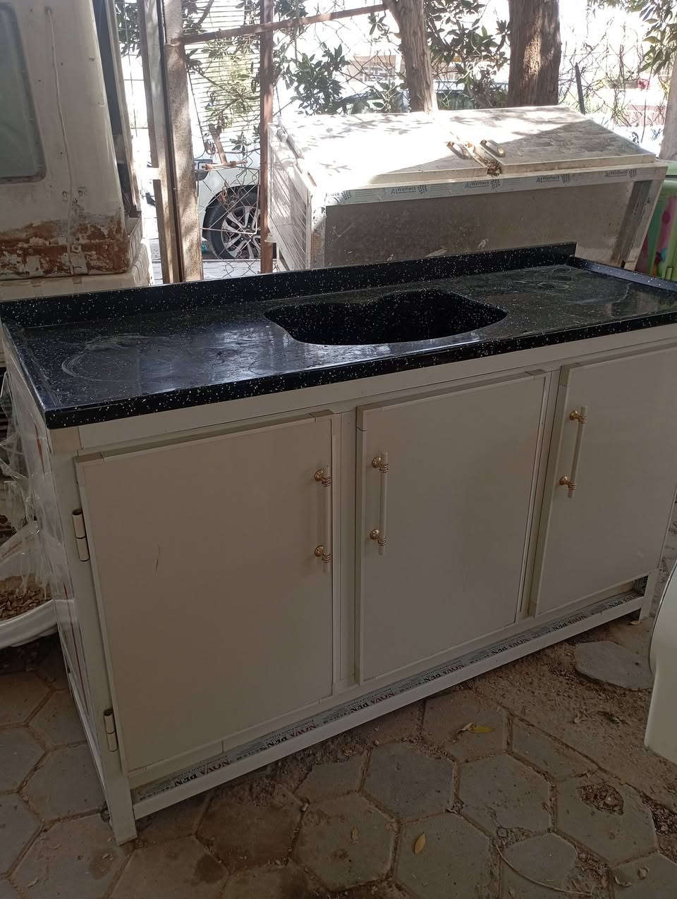 كاونتر اخو جديد مستخدم قليل جدا تسكام درجه اولى مبطن نجف حي الحسين ***********
