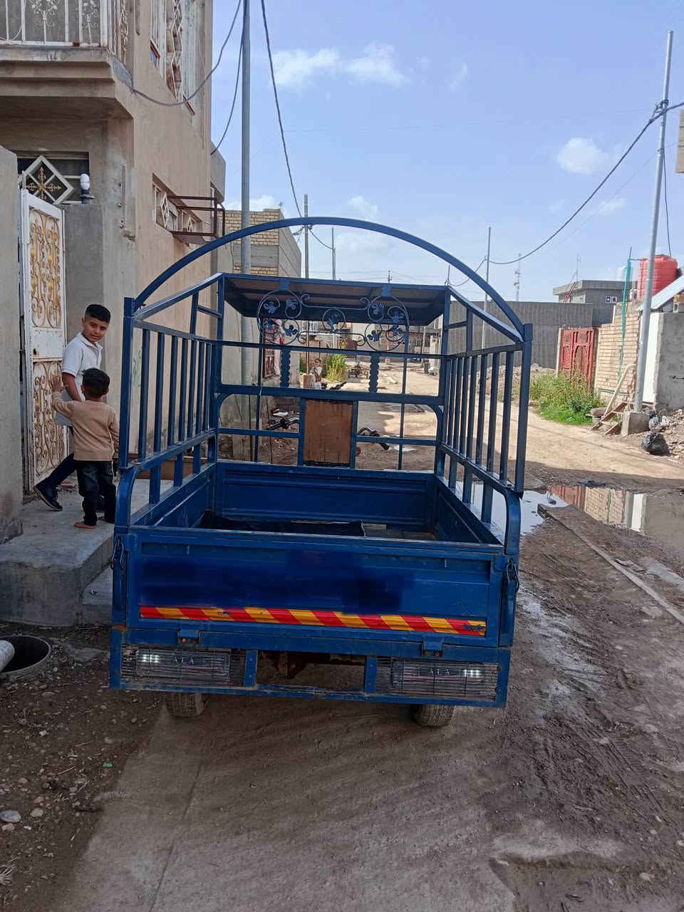 السلام عليكم ستوتة 2018 ضاعت اوراقه يعني كلك بس متعوب عليه كهربائيات كاملة محرك نظيف لاتنقيص ولا تبخير ستوتة مال بيت شاصي نظيف مابيه لحيم محجر تسكام قمرية مرتبة السعر خاص العنوان ناحية شيخ سعد هاتف ***********
