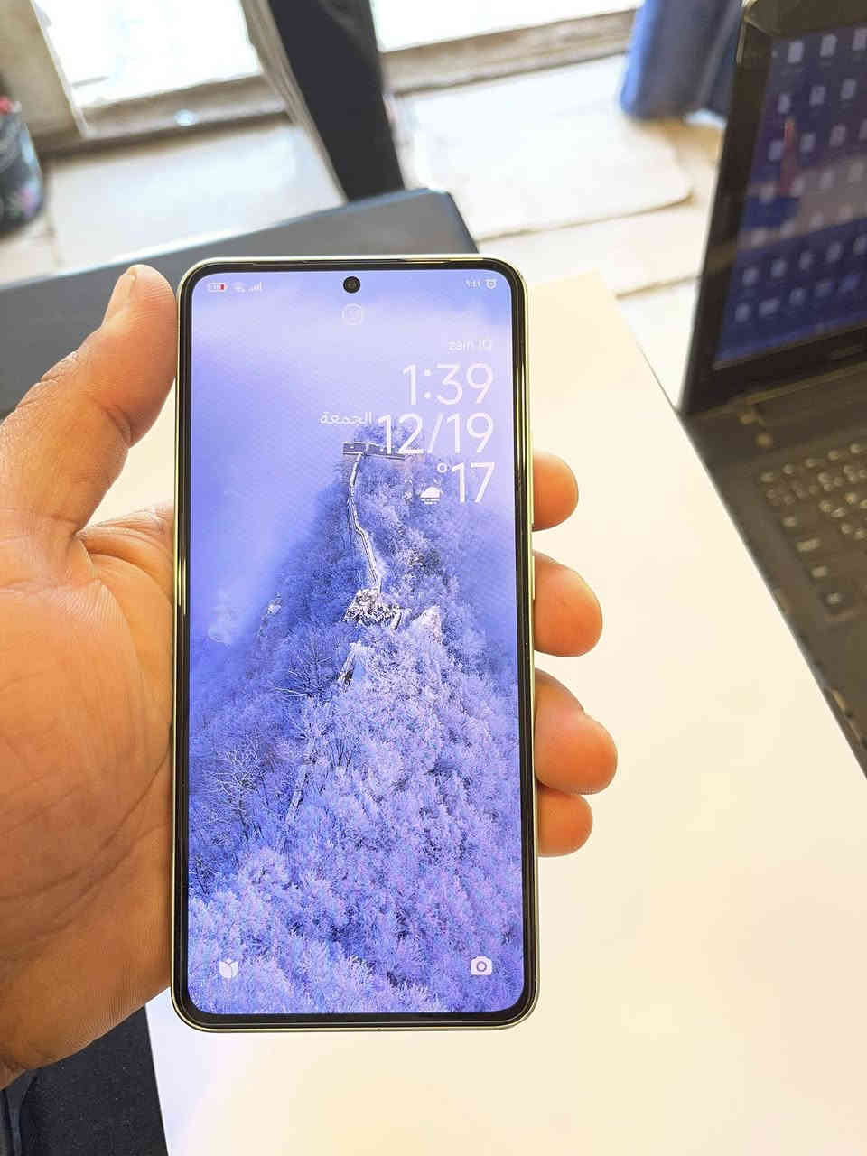 شاومي 13 تي برو 
ذاكرة 512 
عشوائية 12 
شاشة 144 هيرتز 
معالج دايمنستي 9200 بلس 
بطارية 5000 شحن سريع 120 
جهاز مكفول من الفتح
غراض كامله روم علامي السعر 425وبي مجال حق الجيه مكاني نجف رقم التليفون ***********
