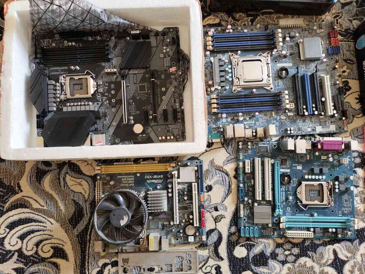 6 بوردات للبيع فحم بيهن واحد جيل عاشر واحد زيون البيع فحم فحم فحم عندي توصيل انطي بيهن سعر وبالعافية عليك عنواني نجف النجف, العراق


**إذا كنت صاحب هذا الإعلان وتريد حذفه لأي سبب، رجاءا أرسل رسالة إلى الدعم الفني**