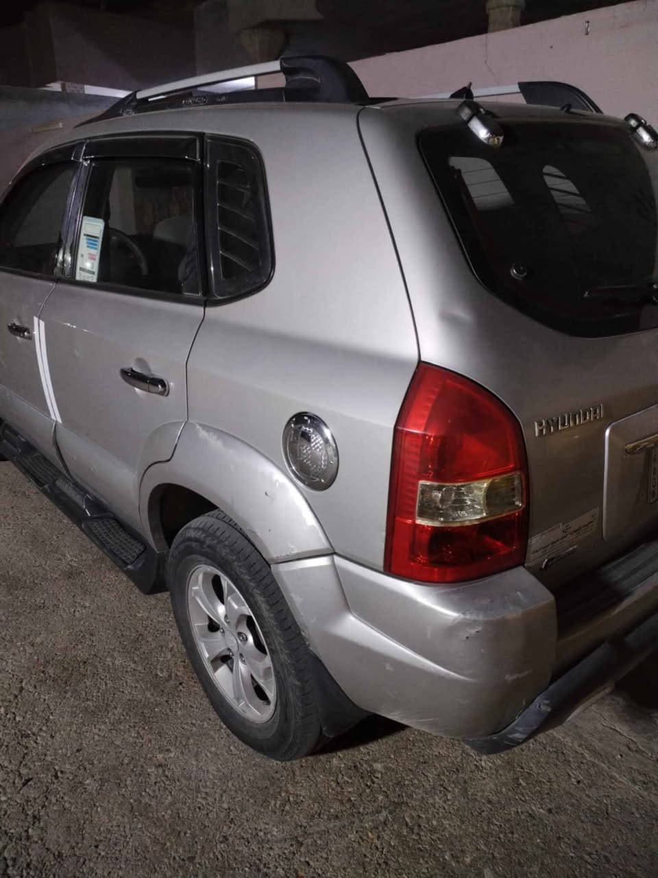 توسان
موديل 2009
السياره كفاله كير محرك صدر امامي خلفي تخم تاير دبلات كهربائيات كله شرط 
السياره بيه كلير شرط السونار والفحص لا ضربه ولا طخه شرط الفحص 
مراوس بصفر سوناته 11لحد 16مضلع 

***********التواصل بعقوبة, ديالى
