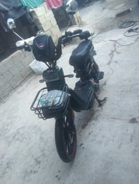 دراجة كهربائية • جديدة • مستعجل