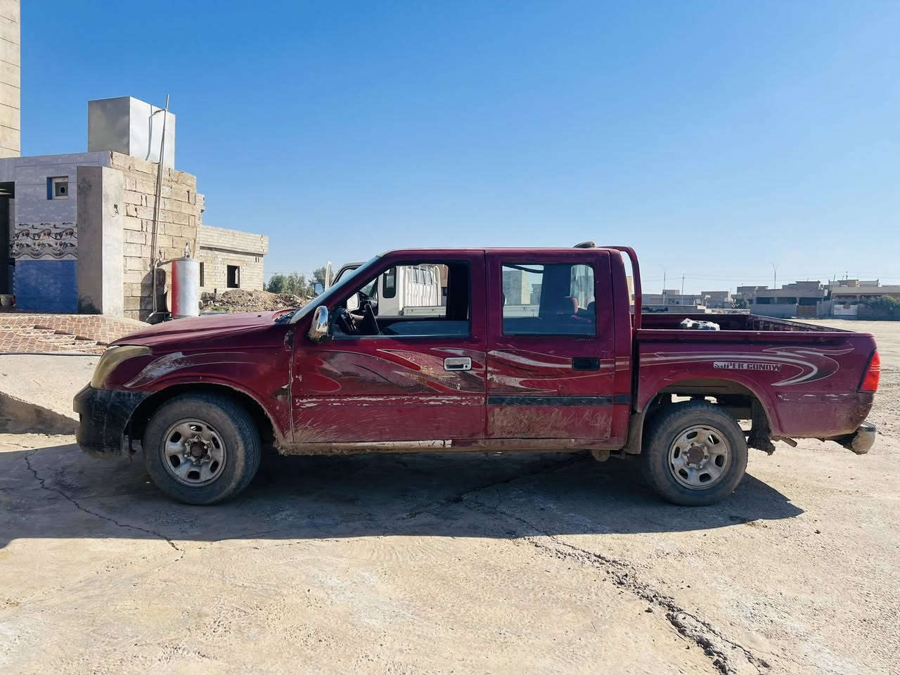 للبيع السياره نضيفه ماعايزه شي رقم بغداد شرط التحويل للستفسار ***********
