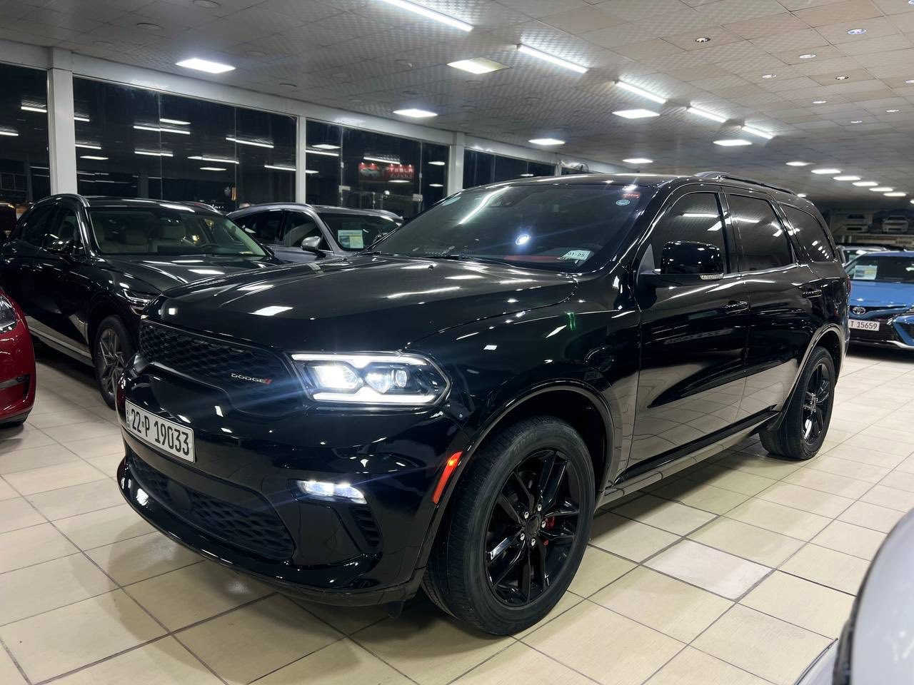 السلام عليكم ورحمة الله وبركاته.
#معرض_ابن_شعبان_لتجارة_السيارات. 
_____________________________
✅اسم السيارة : دوج دورنكو 
✅الموديل :  2023
✅الفئة : GT plus 
✅رقم السيارة : اربيل تحويل ملكية  
✅السعر :  330 ورقة
✅الضرر : طرف البنيد + طرف الجاملغ الامامي الايسر
✅ضرر الايرباك :بدون ظرر ايرباك
✅عداد المسافة : 61 الف ميل
_________________________________
🔻1-حجم المحرك  6 سلندر 3600
🔻2-ويل كب حجم 20 مع طقم تايرة 🔻بحالة ممتازة
🔻3-بصمة ابواب و بصمة تشغيل و 🔻تشغيل عن بعد   
🔻4-لايتات زينون اصل  
🔻5-حساس خلفي اصل  
🔻6-قبق جنطة كهرباء 
🔻7-فتحة سقف
🔻8-رادار جانبي
🔻9-اشارات في المرايا الجانبية 
🔻10-غرفة السيارة جلد اسود 
🔻11-ذاكرة خزن ميموري
🔻12-تحكم كهربائي متكامل للمقاعد الامامية 
🔻13-رادار امامي مانع للتصادم
🔻14-تبريد و تدفئة المقاعد الامامية مع تدفئة الستيرن 
🔻15-شفتات ستيرن للتحكم بالكير العادي 
🔻16-شاشة كبيرة الحجم 
🔻17-كامرة خلفية 
🔻18-شحن وايرليس لاسلكي 
🔻19-ستيرن كهربائي الحركة

✅السعر المطلوب   330 ورقة ✅
 _________________________________

‏*********** ‏ 📞المبيعات. 
***********📞المزادات. 
***********٣📞الادوات.

🔴العنوان:النجف الاشرف-
🔴المدينة المائية-
🔴مقابيل حي الجامعة-
🔴مجاور كافية الزاويه-
