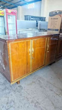 عندي بوفيات طول متر ونص حطاطه كل ضرر مابيهن السعر 85وبيهن مجال الستفسا...