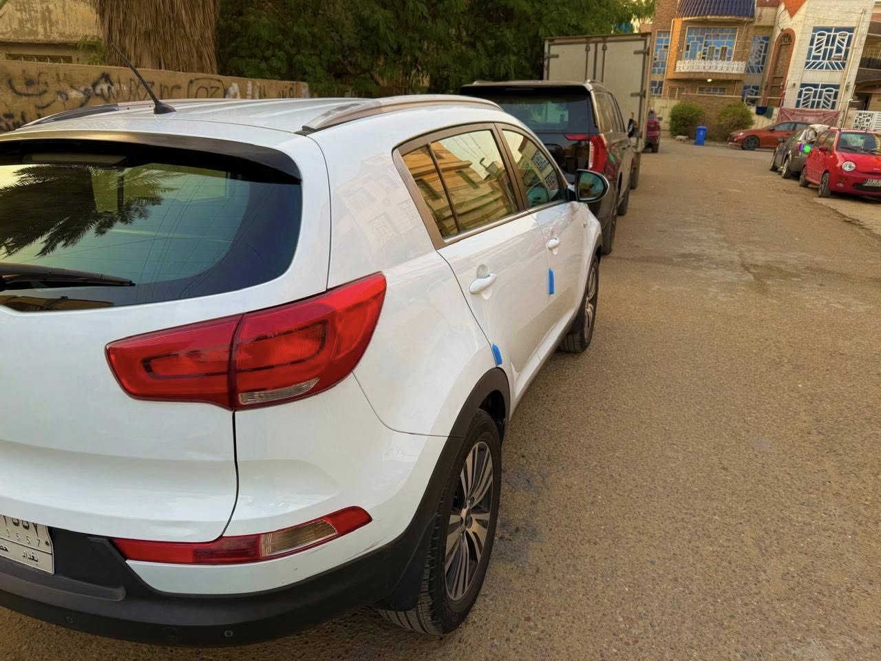 🚘للبيع | كيا سبورتاج 2015 خليجي 🚘
🔹 الموديل: 2015

🔹 المنشأ: خليجي

🔹 رقم السيارة: بغداد

🔹 المحرك: 1600 سي سي

🔹 ماشية: 96,000 كم

🔹السعر/16,500$

المواصفات:

✔️ كاميرا خلفية

✔️ حساسات خلفية

✔️ بلوتوث

✔️ فتحات USB

✔️ فتحة AUX

✔️ تحكم سرعة (كروز كنترول)

✔️ جام أمامي أوتو

✔️ كشنات مخمل

✔️ كير أوتوماتيك 

✔️ بدون فتحة سقف

✔️ مكيف شغال تمام

—————————

✅ المحرك مكفول

✅ الكير مكفول

❌ لم يتم فتح المحرك أو الكير

🔸 بيها ضربة خفيفة بالدعامية الأمامية عكس جهة السايق

🔸 بيها شخوط قليله بالدعامية الامامية 

🔸 باقي السيارة مكفولة ونظيفة مثل ما موضح بالصور

💰 السعر قابل للتفاوض 

📞 للاتصال :

***********

موجود على فيس بوك
