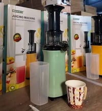 عصارة فواكه • كهربائية