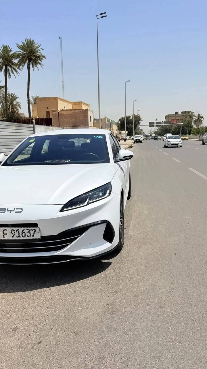 سيل 6 موديل 2025
بطاريه 80 كامرات عدد4 داخل اسود 
ماشيه 19 مكفوله كفاله عامة عدا رصعة كلش خفيفة بقبق الجنطة رقم بغداد باسمي 
السعر 22.900
***********
مكان بغداد حي الجامعة
