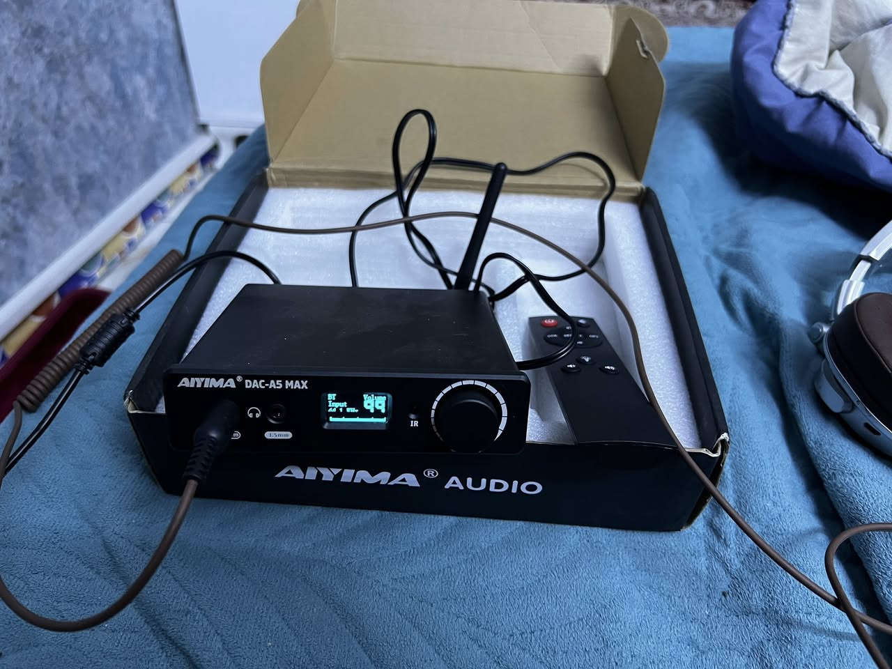 امبلي وداك هيتفون بلوتوث ابتكل شي كولش راقي صوته بل هيتفون كولش حلو ورقي  تحفه فنيه جهاز عله كولشي تكدر تخلي سستم او حاسبه او هيتفون مدخلين مال هيتفون بي جهاز راقي معنه كلمه كامل ملحقاته مع ريمونت جديد خير مستعمل مكاني بغداد 0781173518


**إذا كنت صاحب هذا الإعلان وتريد حذفه لأي سبب، رجاءا أرسل رسالة إلى الدعم الفني**