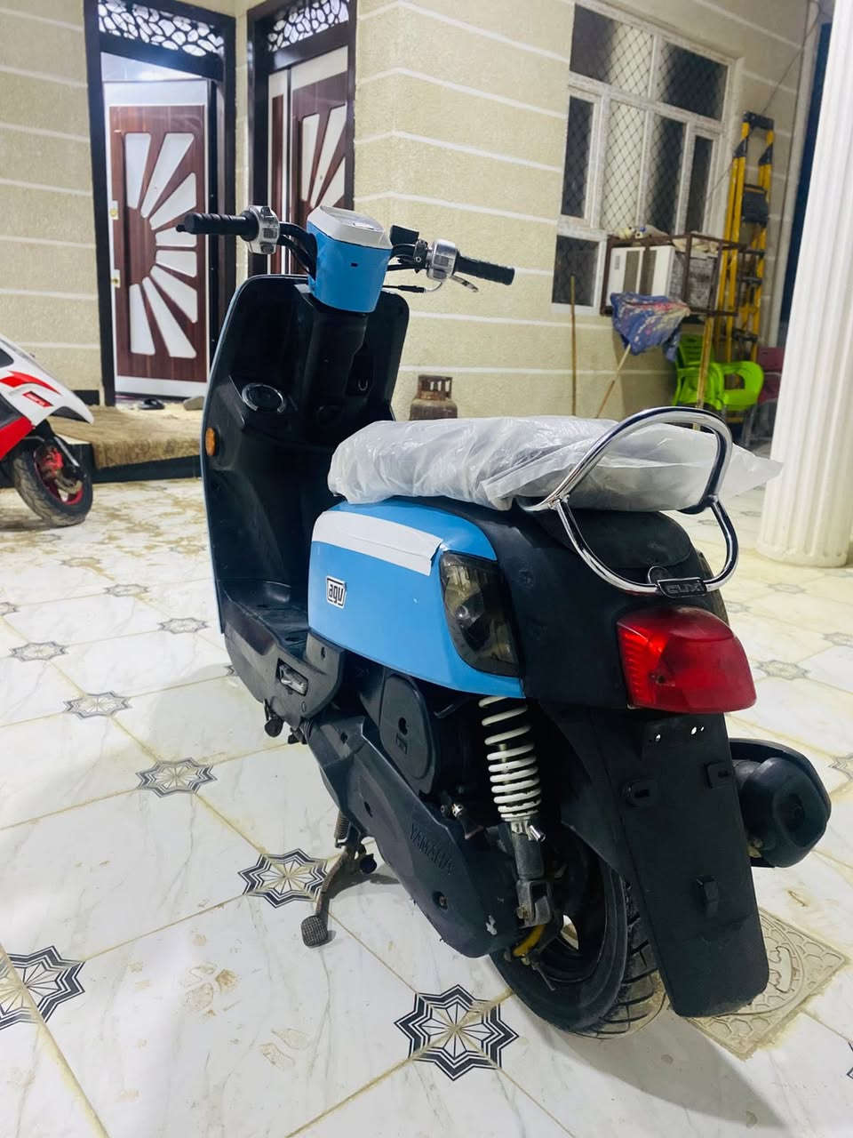 سلام وعليكم دراجة بوليس مصطرة بلادية مكينة ناعمة نواقصهة بس شاشة وتصلح مكاني بعقوبة حي المعلمين *********** سعرهة 700 وبيهة مجال
