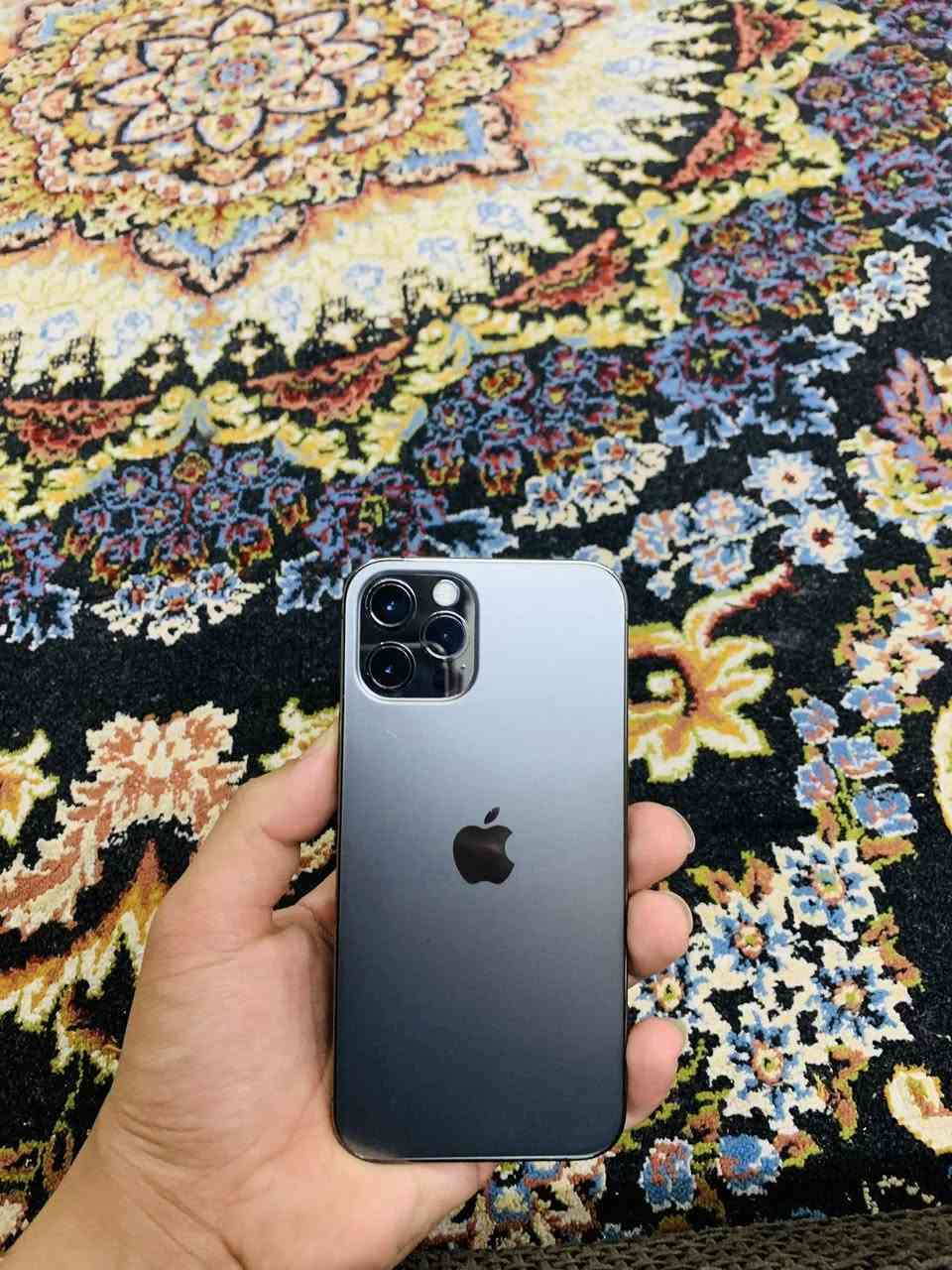 السلام عليكم
ايفون 12 برو فقط
ذاكرة 128
بطارية 79‎%‎ اصلي
تك سيم 
نظافة 90‎%‎
لون اسود
نورمال مايعبر هوه فقط فطر خفيف بالشاشة 
كامره اماميه مغوشه فقط الباقي شرط
السعر 275 بي مجال
***********
موصل سكر
