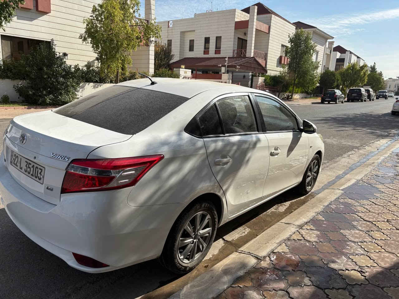 تويوتا يارس 2014 
مكينه گەورە ناو زه رد كير توماتيك ويل كه پ جوار جام كاربا ڕەقەموو سەنەوی نويه تا 2029/5 
سەياره كه جايزه كيرو مكينه ي به شه رت تايه كاني نوين كارباياتي مزبوتە
تەبريد ساردو گەرم به شه رت تقەورەقەی به شه رت سياره كي توندو توله 
5 پارچەی سبوغه 
بەس ٤پەنجە پێشی ناوێی گرتییە ايرباك به شه رته،نەرمە تەزرەکی زۆر کەمی هەیە
 سعر 95$ و مجاله كي  كه مي  تيدايه
***********
شوين هه ولير أربيل, العراق
