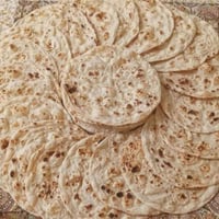 خبز بيت • ٤ كرصة • حجز مفتوح