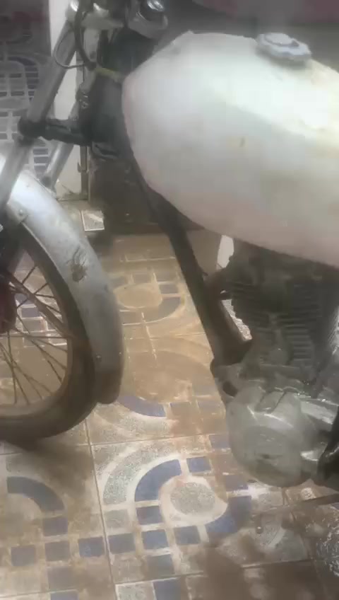 دراجه ايراني مكينه نيرجي شغاله بس تكطع بلمشي ماعرف شبيهه سعر160
بكاني ابو الخصيب


**إذا كنت صاحب هذا الإعلان وتريد حذفه لأي سبب، رجاءا أرسل رسالة إلى الدعم الفني**